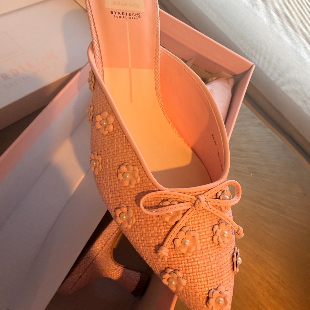 Dolce Vita Women's Peach Floral Heels
